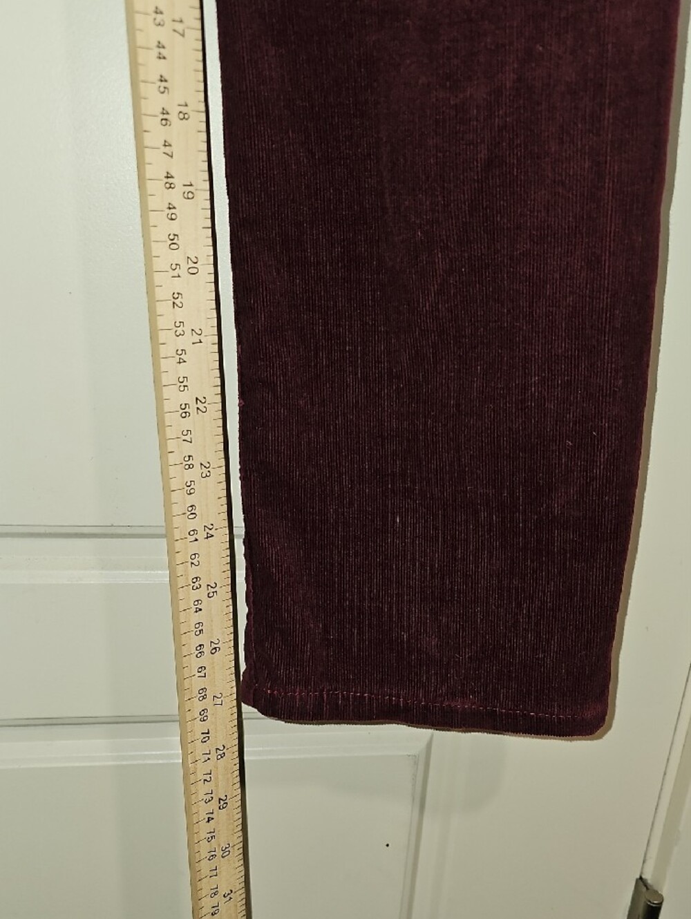 Lauren Jeans Co. Corduroy Pants in Wine Size 2P - Picture 6 of 6